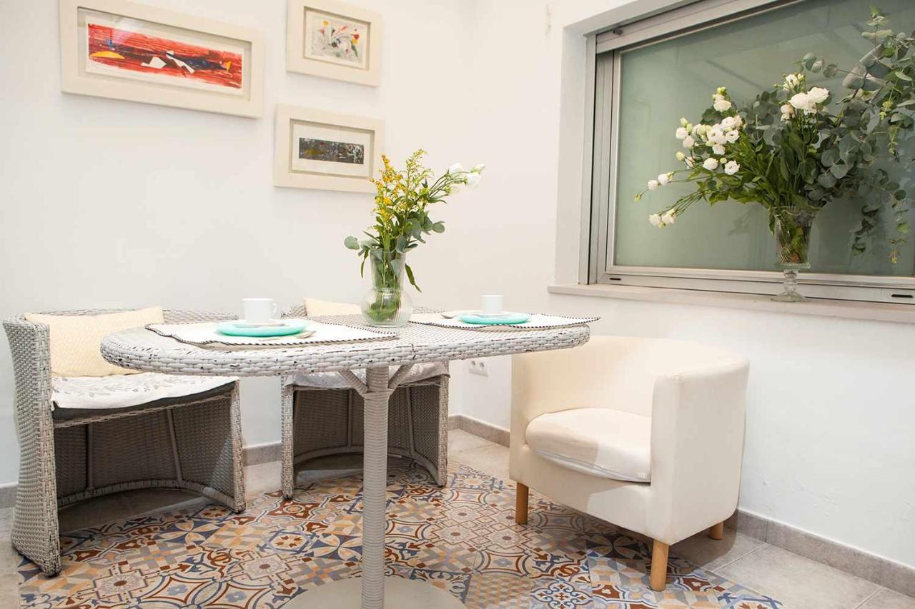 Charming Apartment With Pool And Garage Sevilla Exteriér fotografie
